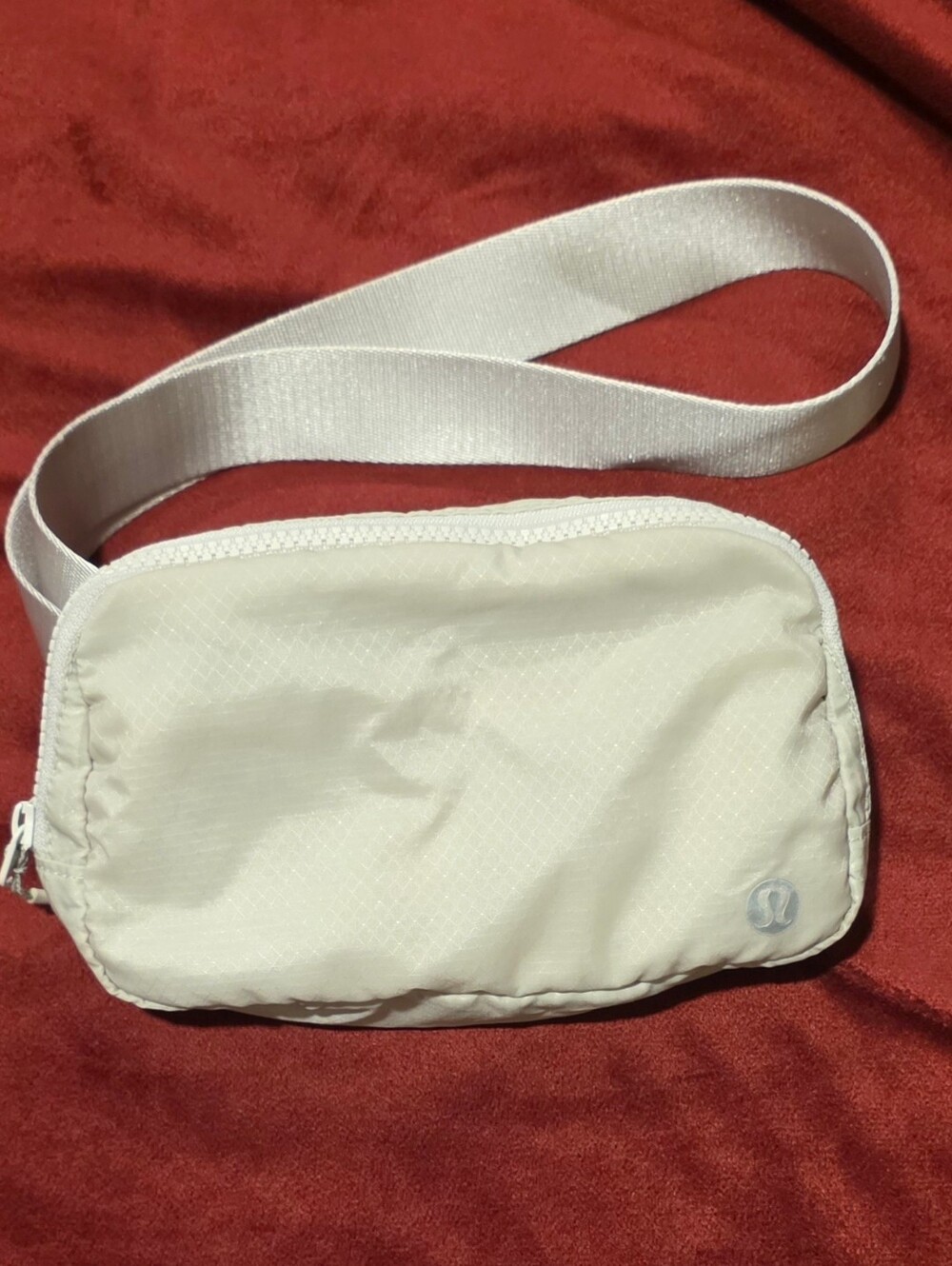 Lululemon Everywhere Belt Bag